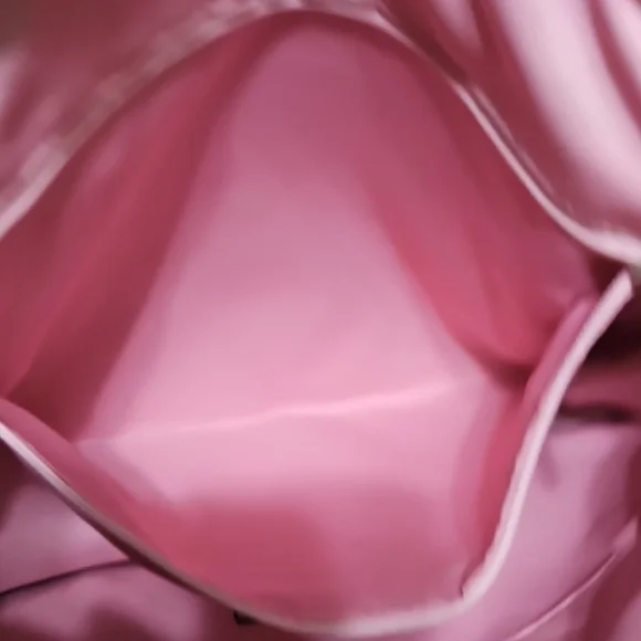 COACH EUC POPPY TOTE AND MATCHING WRISLET BUNDLE - Picture 13 of 16